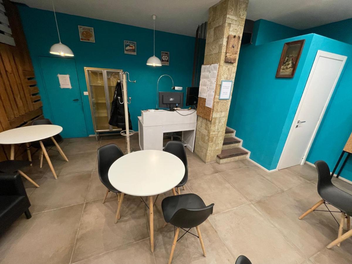House Smile Accomodation Sarre Exterior foto