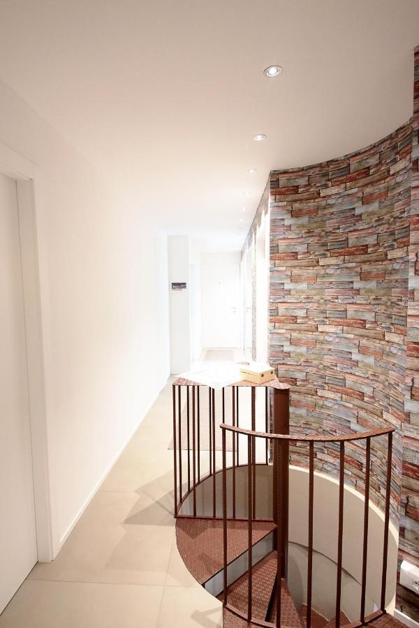 House Smile Accomodation Sarre Exterior foto